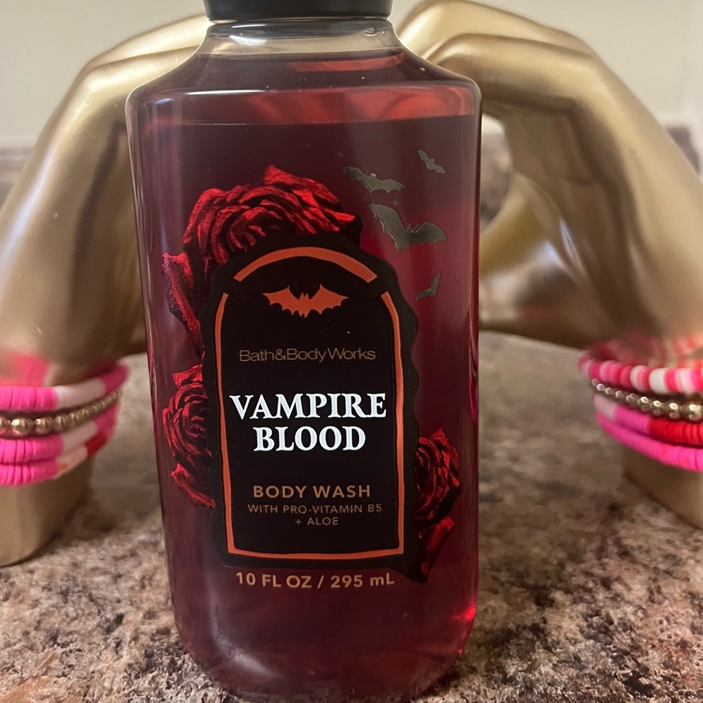 Brand New Bath & Body Works Vampire Blood Body Wash - Red and Black - Picture 2 of 4